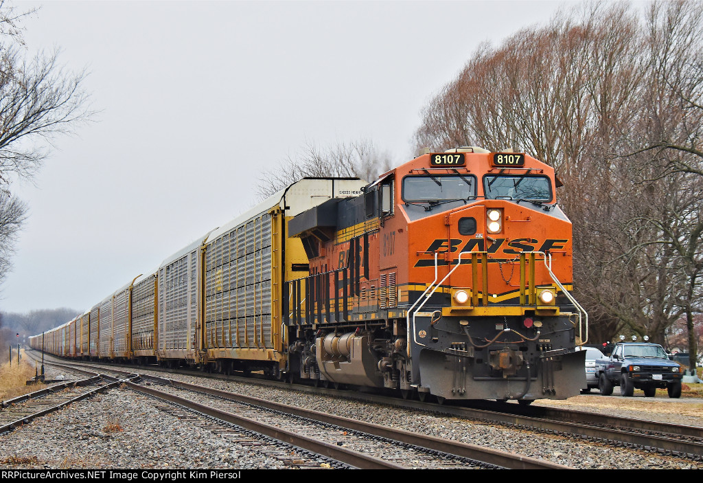 BNSF 8107